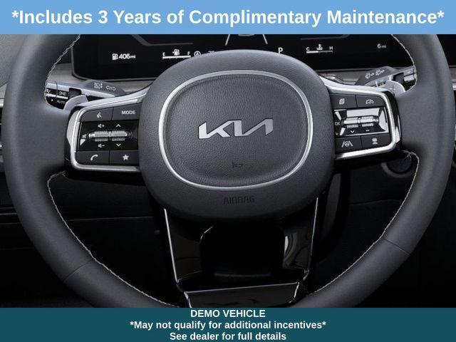 Photo of 2025 Midnight Black Kia Sorento