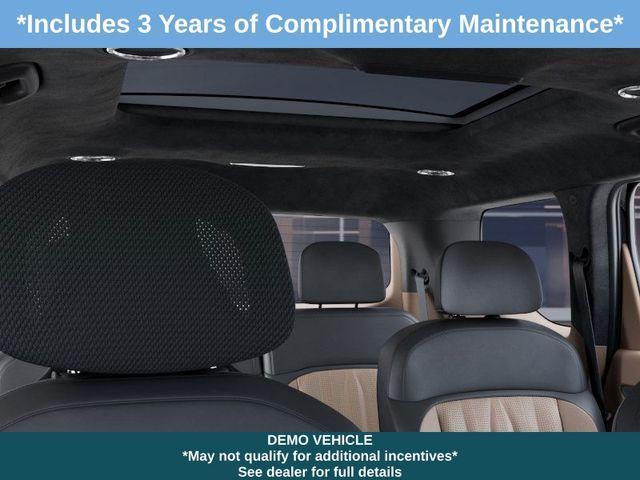 Photo of 2026 Ebony Black Kia EV9