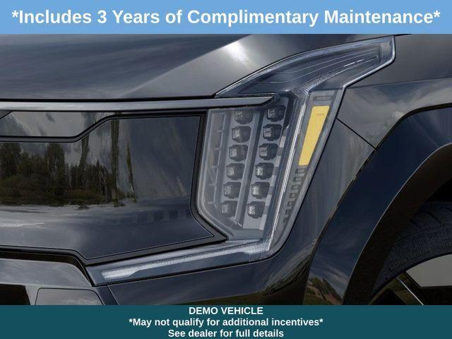 Photo of 2026 Ebony Black Kia EV9