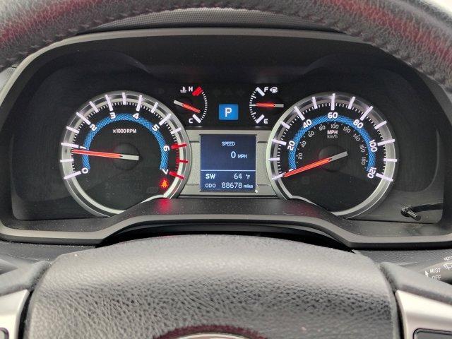 Photo of 2016 White Toyota 4Runner
