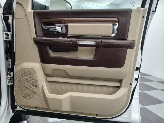 Photo of 2014 Bright White RAM 3500