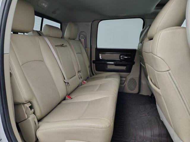Photo of 2014 Bright White RAM 3500