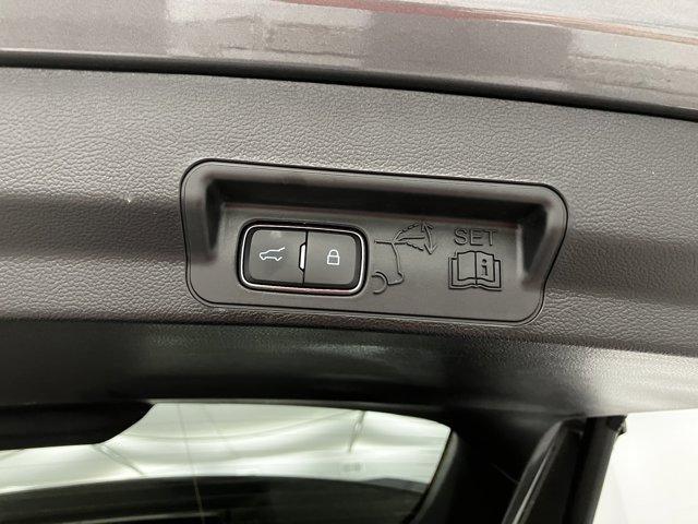 Photo of 2022 Carbonized Gray Ford Explorer