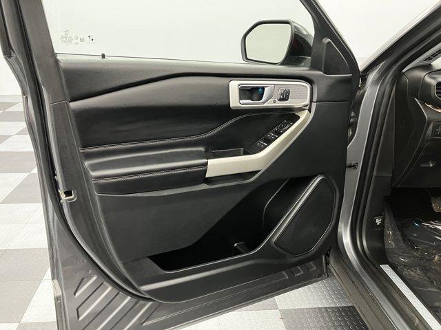 Photo of 2022 Carbonized Gray Ford Explorer