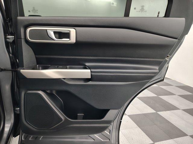 Photo of 2022 Gray Ford Explorer