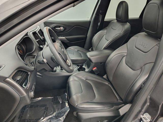 Photo of 2022 Granite Jeep Cherokee