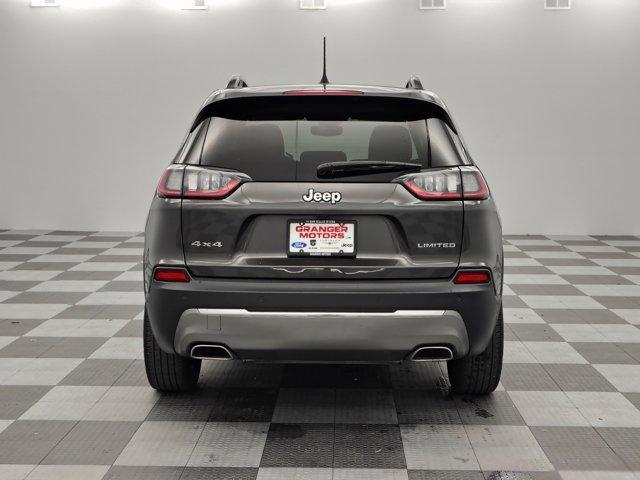Photo of 2022 Granite Jeep Cherokee