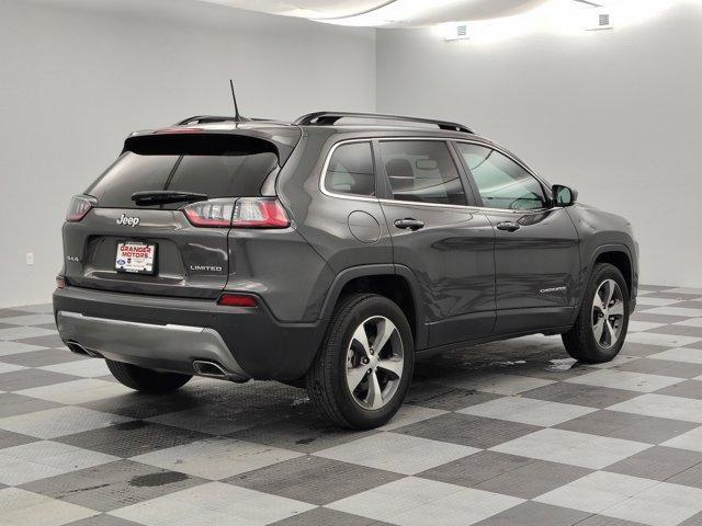 Photo of 2022 Granite Jeep Cherokee