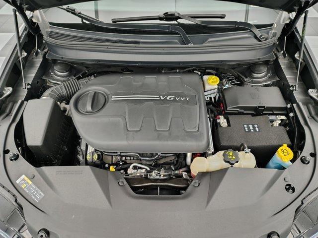 Photo of 2022 Granite Jeep Cherokee