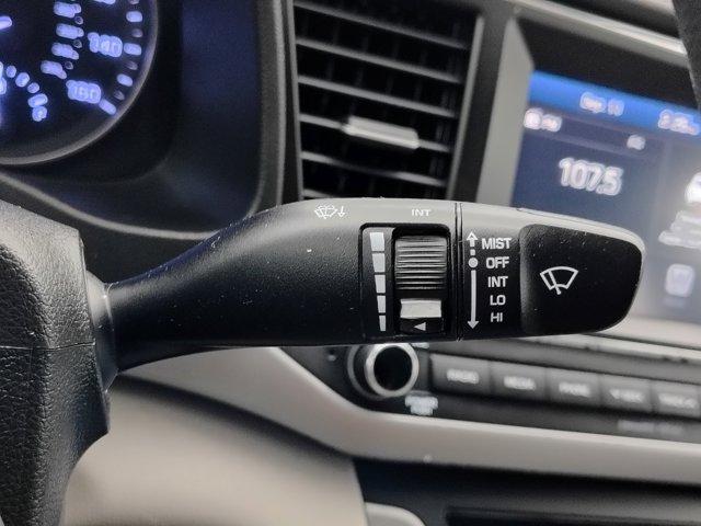 Photo of 2017 Phantom Black Hyundai ELANTRA
