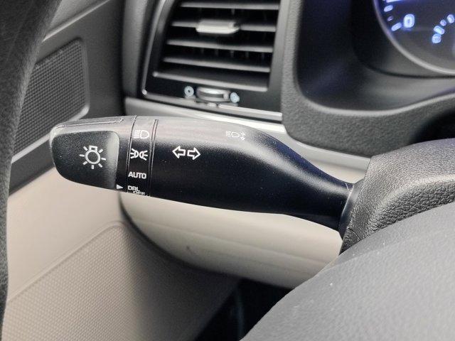 Photo of 2017 Phantom Black Hyundai ELANTRA