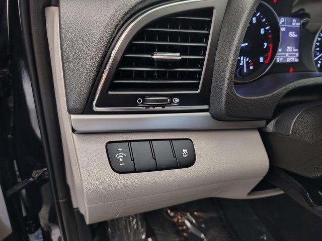 Photo of 2017 Phantom Black Hyundai ELANTRA