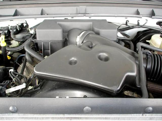 Photo of 2011 Oxford White Ford F-350