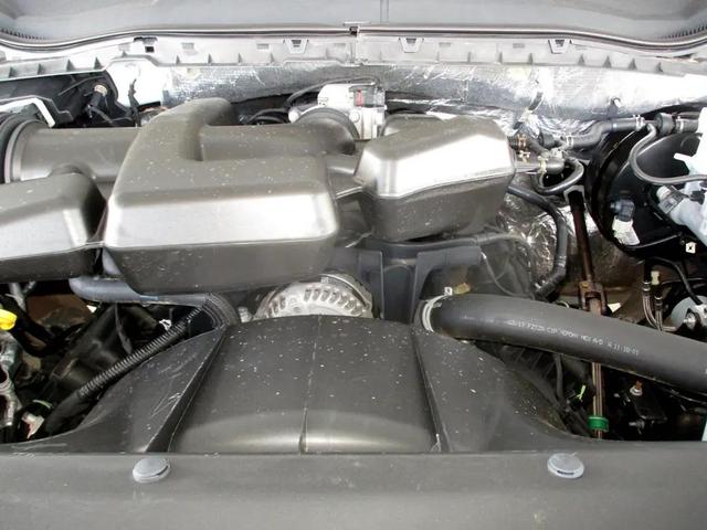 Photo of 2017 Oxford White Ford F-250
