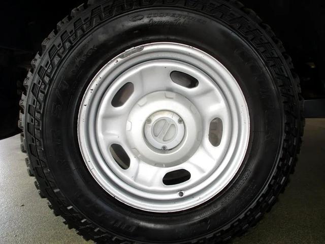 Photo of 2017 Oxford White Ford F-250