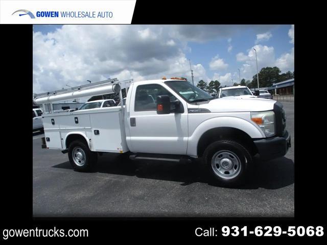 Photo of 2015 Oxford White Ford F-350