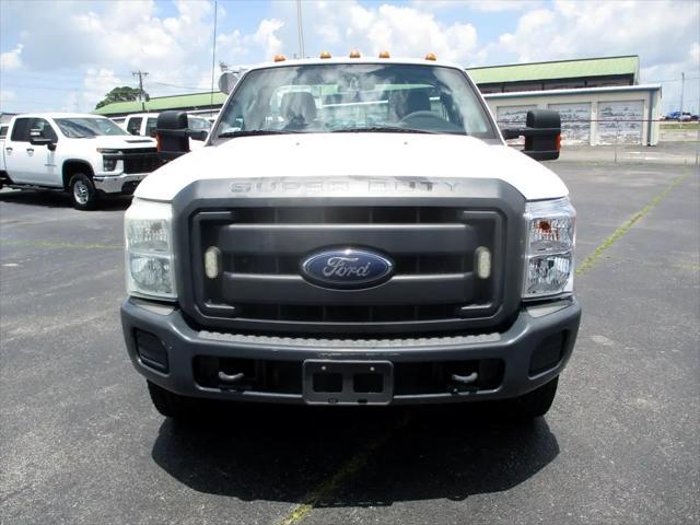 Photo of 2015 Oxford White Ford F-350