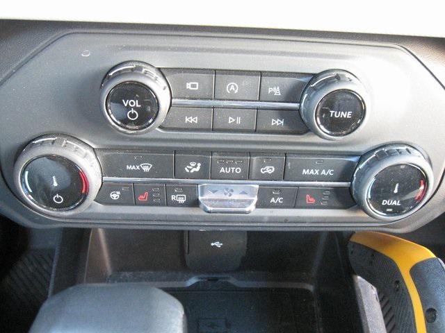 Photo of 2022 Cyber Orange Metallic Tricoat Ford Bronco
