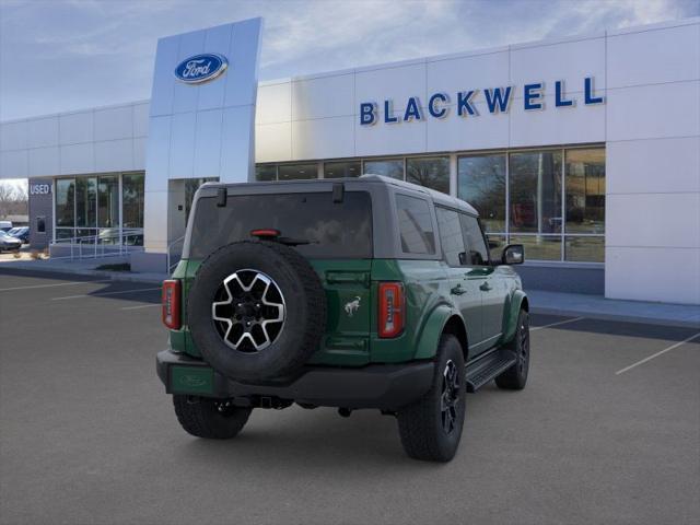 Photo of 2025 Eruption Green Metallic Ford Bronco