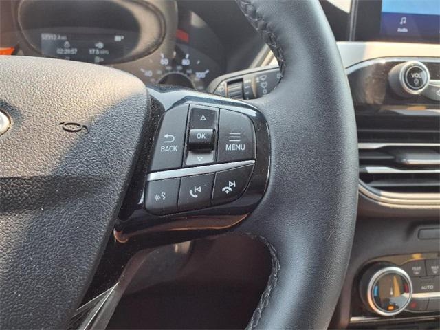Photo of 2022 Oxford White Ford Escape