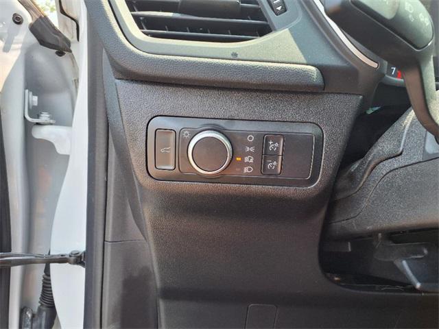 Photo of 2022 Oxford White Ford Escape