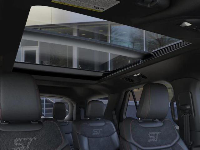 Photo of 2025 Agate Black Metallic Ford Explorer