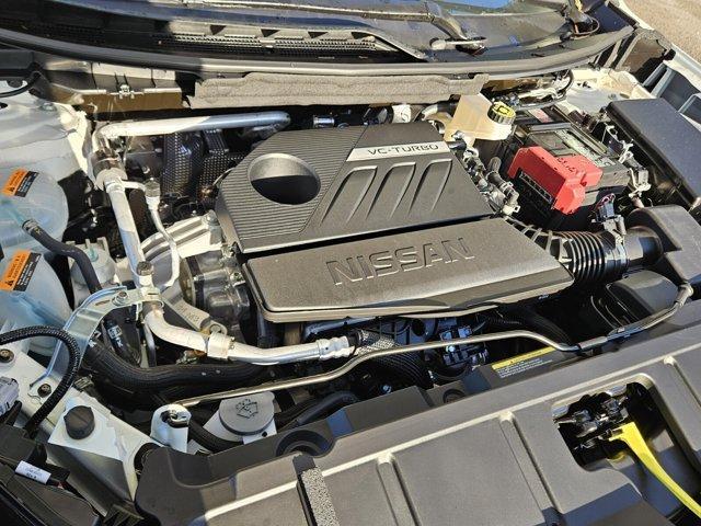 Photo of 2025 Everest White P Nissan Rogue