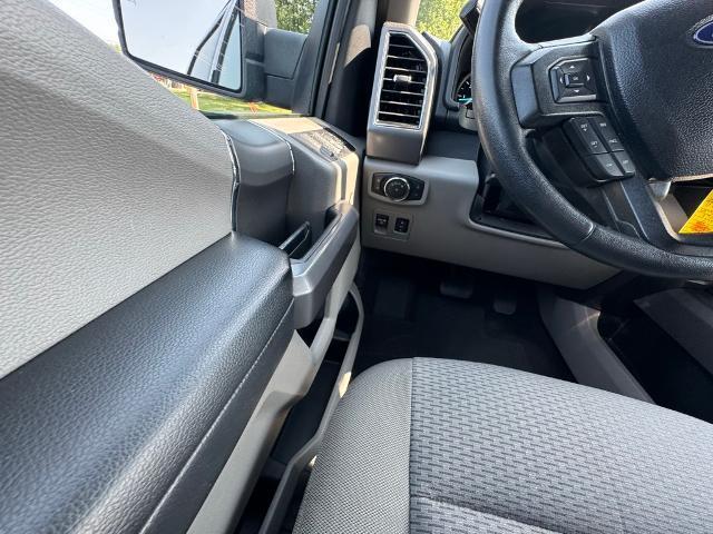 Photo of 2020 Black Ford F-150