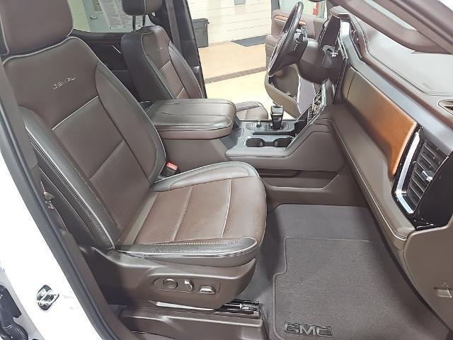 Photo of 2023 White Frost Tri-Coat GMC Sierra 1500