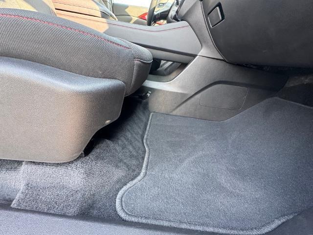 Photo of 2024 Sterling Gray Metallic Chevrolet Traverse