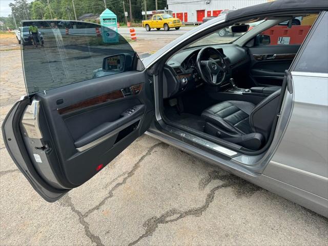 Photo of 2012 Gray Mercedes-Benz E-Class
