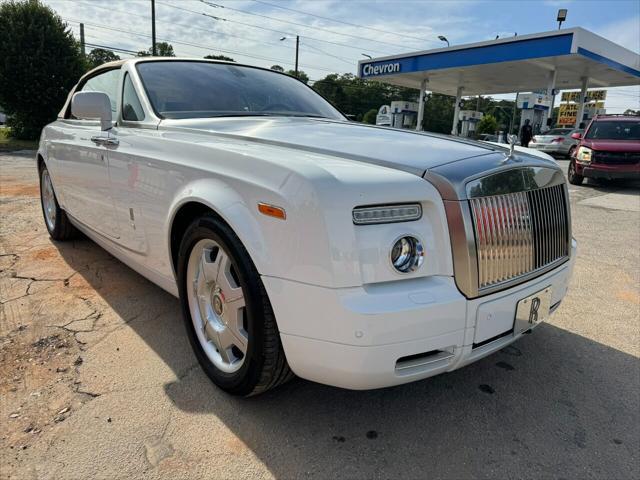 Photo of 2010 White / Silver Rolls-Royce Phantom Drophead Coupe
