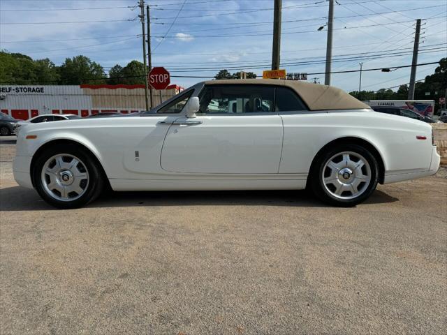 Photo of 2010 White / Silver Rolls-Royce Phantom Drophead Coupe