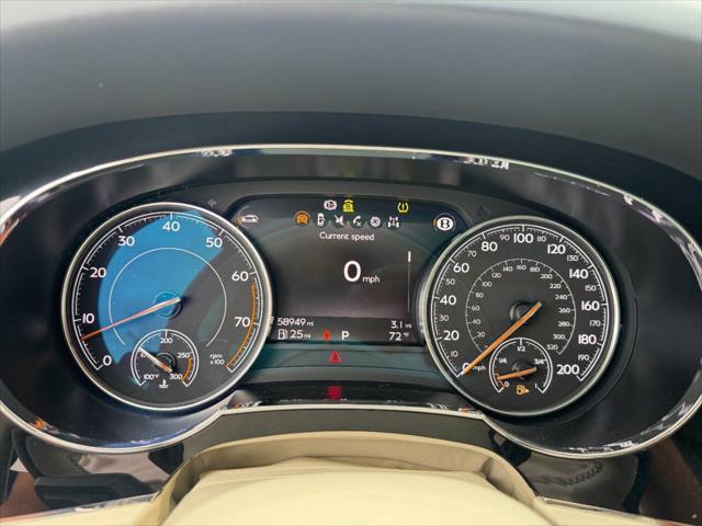 Photo of 2018 Silver Bentley Bentayga