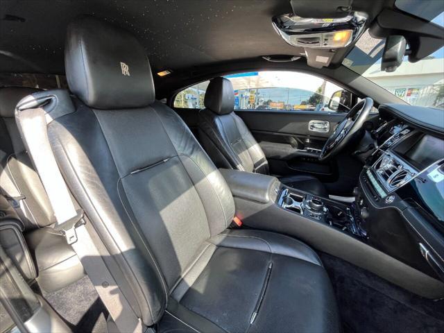 Photo of 2014 Black/Silver Rolls-Royce Wraith