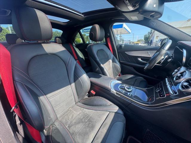 Photo of 2018 Black Mercedes-Benz AMG C 43