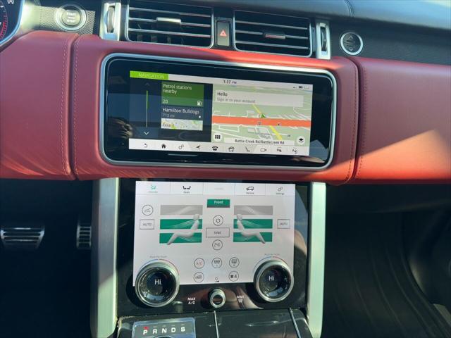 Photo of 2021 Black Land Rover Range Rover