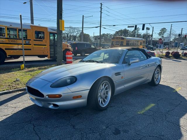 Photo of 1997 Silver Aston Martin DB7