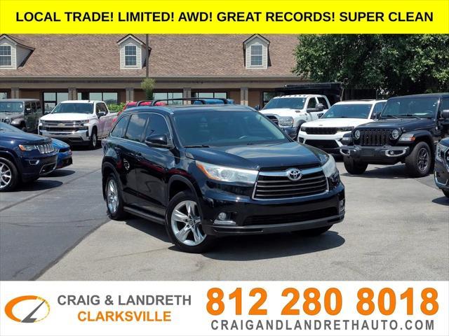 Photo of 2016 Midnight Black Metallic Toyota Highlander