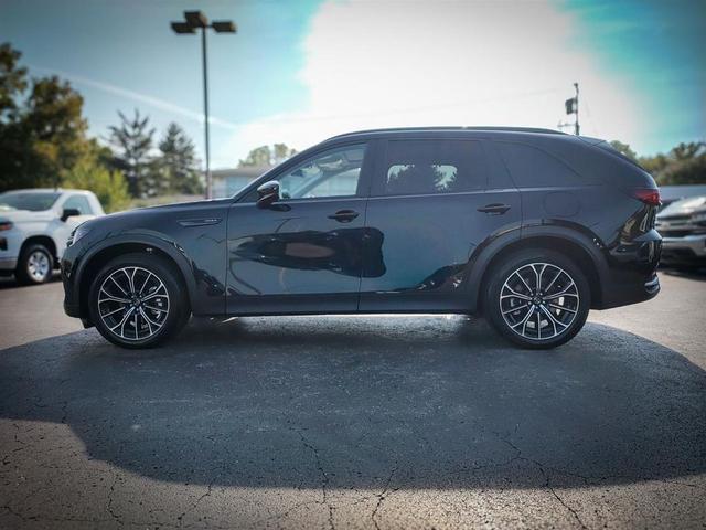 Photo of 2025 Jet Black Mica Mazda CX-70 PHEV