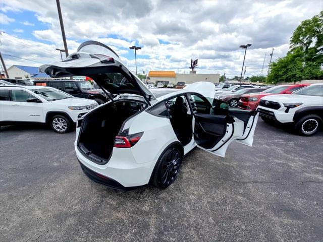 Photo of 2022 Pearl White Multi-Coat Tesla Model Y