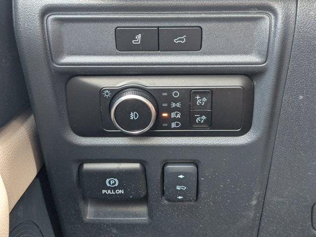 Photo of 2024 Dark Matter Gray Metallic Ford Expedition