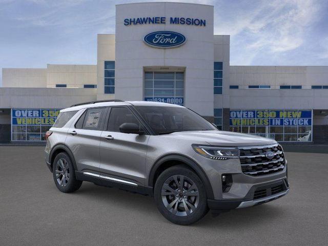 Photo of 2025 Gray Metallic Ford Explorer