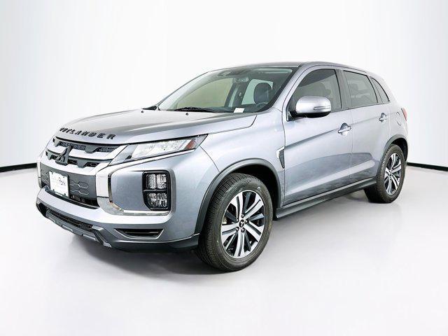 Photo of 2022 Mercury Gray Metallic Mitsubishi Outlander Sport