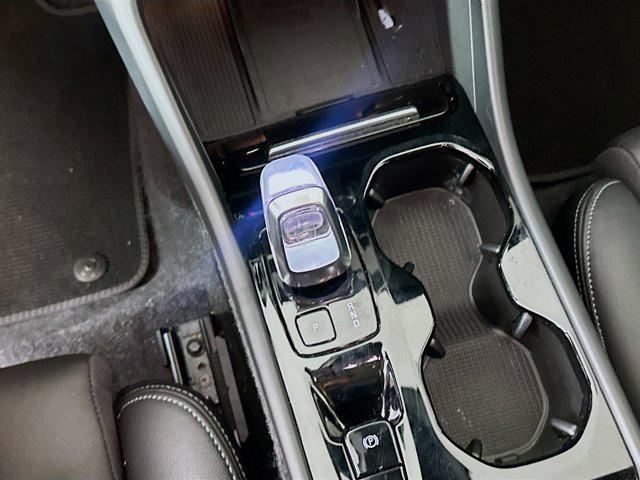 Photo of 2025 Crystal White Pearl Volvo XC40