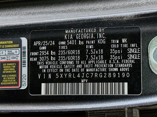Photo of 2024 Gravity Grey Kia Sorento
