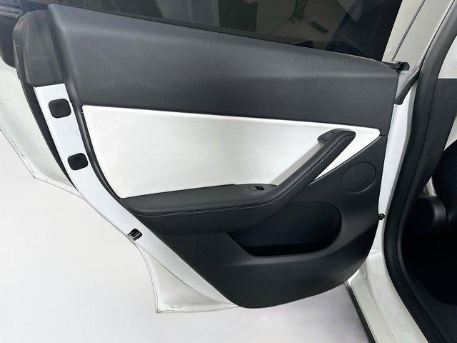Photo of 2022 Pearl White Multi-Coat Tesla Model Y