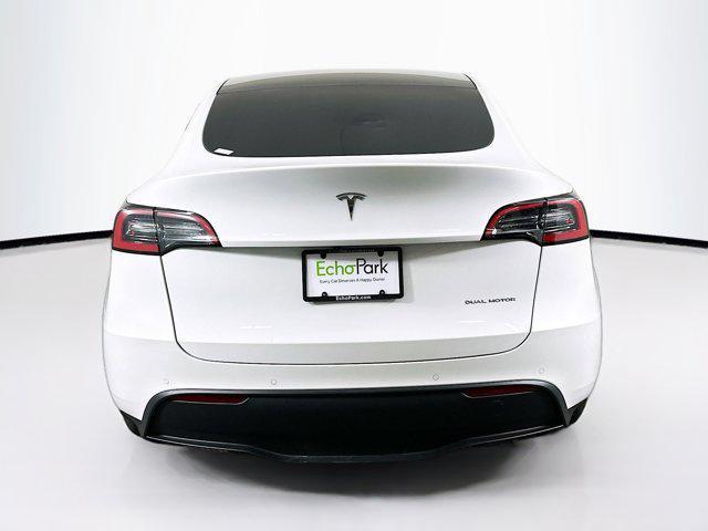Photo of 2022 Pearl White Multi-Coat Tesla Model Y