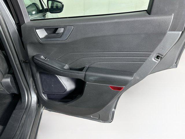 Photo of 2024 Carbonized Gray Metallic Ford Escape
