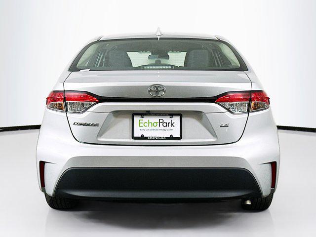 Photo of 2024 Classic Silver Metallic Toyota Corolla